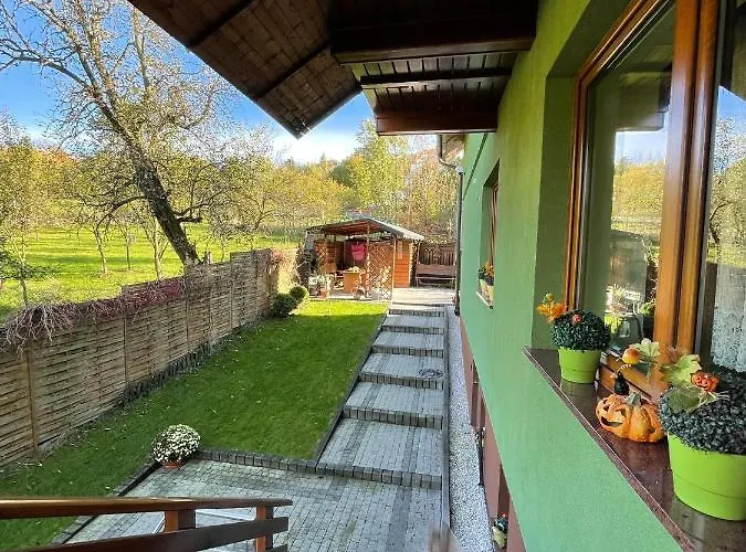 Pod Grusza Πανσιόν Ustroń